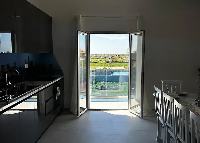 Vakantiehuis Modern Getaway Meets Nature *