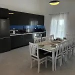 Modern Getaway Meets Nature Ishull-Shëngjini