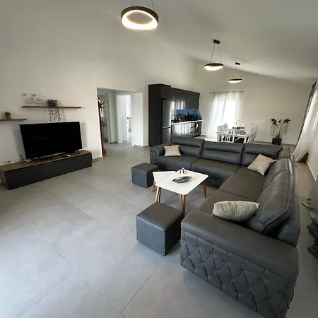 Modern Getaway Meets Nature Dom wakacyjny